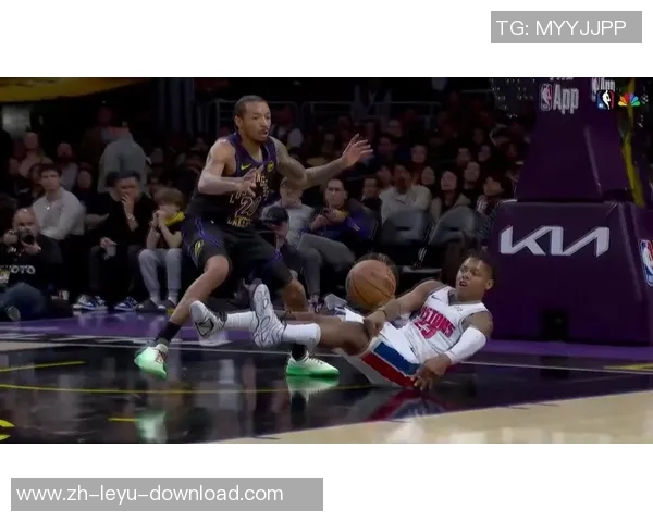 活塞与湖人激情对决NBA赛场再现经典对抗时刻